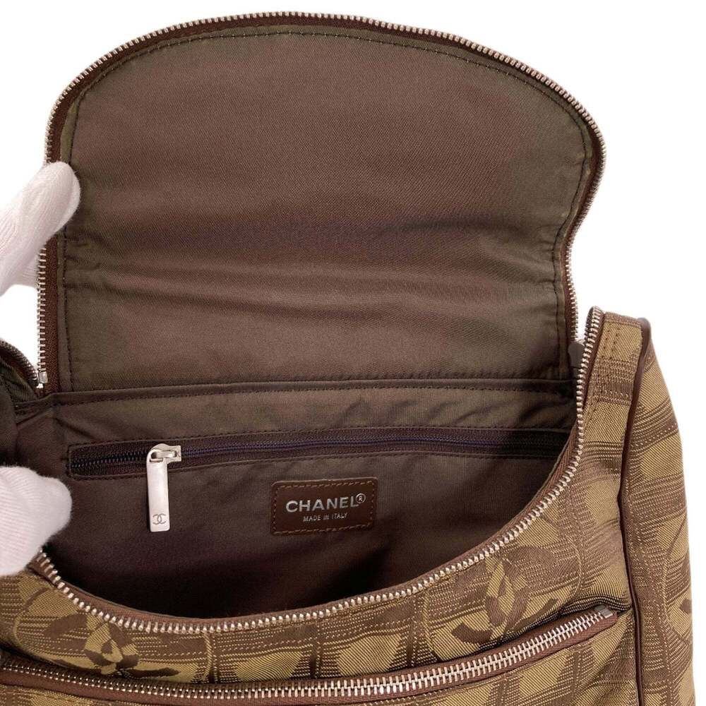 CHANEL Green Backpack - Picture 8 of 16